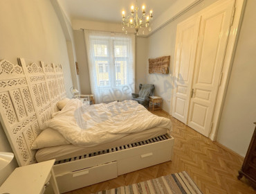 Eötvös utca-budapest-vi-kerulet-eotvos-utca_20.jpg