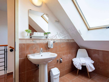 Gozsdu udvar-budapest-vii-kerulet-gozsdu-udvar_7.jpg