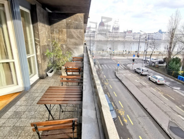 Bem rakpart-budapest-ii-kerulet-bem-rakpart_24.jpg