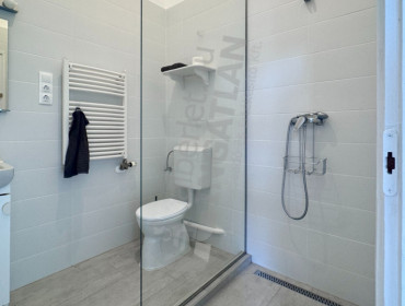 Október 6. utca-budapest-v-kerulet-oktober-6-utca_10.jpg