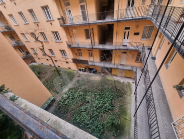 Balassi Bálint utca-budapest-v-kerulet-balassi-balint-utca_9.jpg