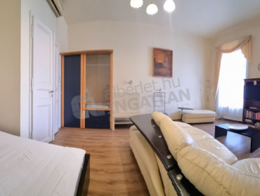 Bajcsy-Zsilinszky út-budapest-vi-kerulet-bajcsy-zsilinszky-ut_3.jpg