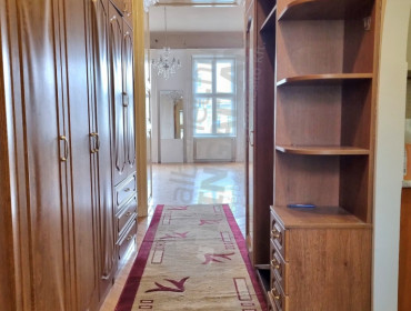 Bajcsy-Zsilinszky út-budapest-v-kerulet-bajcsy-zsilinszky-ut_7.jpg