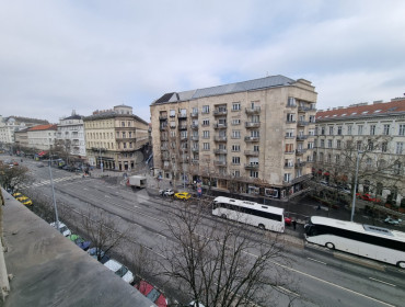 Bajcsy-Zsilinszky út-budapest-v-kerulet-bajcsy-zsilinszky-ut_9.jpg