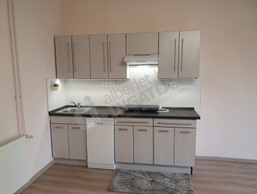 Kossuth Lajos utca-budapest-xxi-kerulet-kossuth-lajos-utca_2.jpg