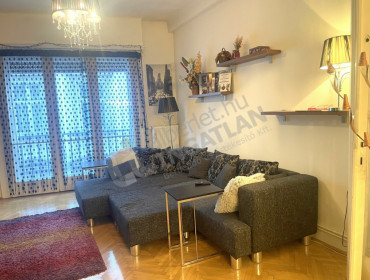 Hajós utca-budapest-vi-kerulet-hajos-utca_2.jpg