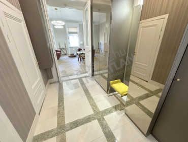 Alkotmány utca-budapest-v-kerulet-alkotmany-utca_18.jpg