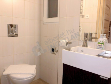 Lázár utca-budapest-vi-kerulet-lazar-utca_7.jpg