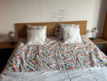 Kosztolányi Dezső tér-budapest-xi-kerulet-kosztolanyi-dezso-ter_5.jpg