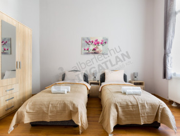 Király utca-budapest-vi-kerulet-kiraly-utca_17.jpg