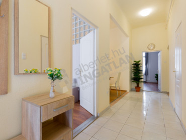 Király utca-budapest-vi-kerulet-kiraly-utca_6.jpg