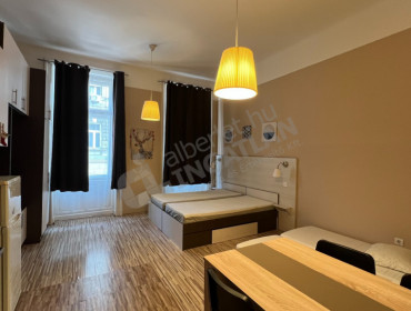 Thököly út-budapest-vii-kerulet-thokoly-ut_8.jpg