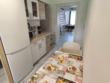 Teleki László tér-budapest-viii-kerulet-teleki-laszlo-ter_14.jpg