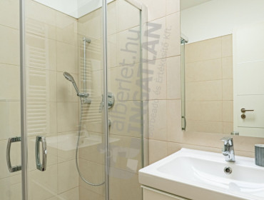 Vörösmarty utca-budapest-vi-kerulet-vorosmarty-utca_13.jpg