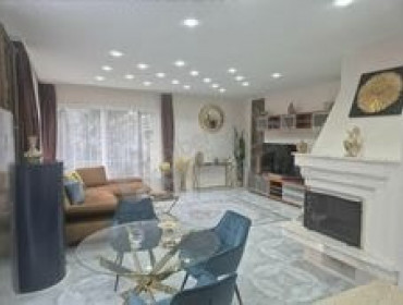 Mátyás király út