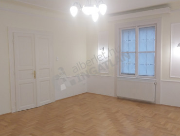 Pacsirtamező utca-budapest-iii-kerulet-pacsirtamezo-utca_3.jpg