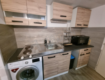 Országház utca-budapest-i-kerulet-orszaghaz-utca_2.jpg