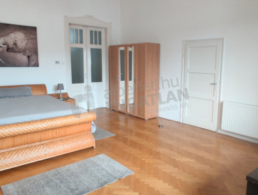 Üllői út-budapest-ix-kerulet-ulloi-ut_5.jpg