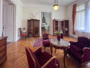 Iskola utca-budapest-i-kerulet-iskola-utca_5.jpg