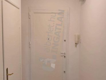 Attila út-budapest-i-kerulet-attila-ut_7.jpg