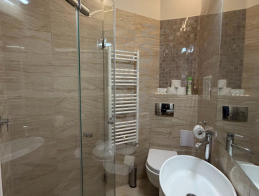 Bajcsy-Zsilinszky út-budapest-vi-kerulet-bajcsy-zsilinszky-ut_17.jpg