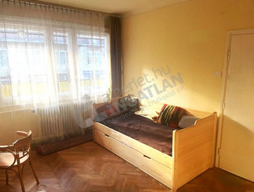 Madách Imre út-budapest-vii-kerulet-madach-imre-ut_5.jpg