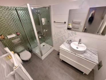 Zichy Jenő utca-budapest-vi-kerulet-zichy-jeno-utca_8.jpg