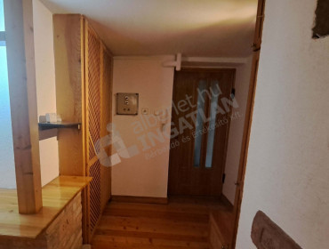 Hűvösvölgyi út-budapest-ii-kerulet-huvosvolgyi-ut_6.jpg