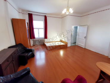 Károly körút-budapest-vii-kerulet-karoly-korut_5.jpg