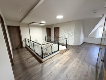 Huszár utca-budapest-xvi-kerulet-huszar-utca_18.jpg