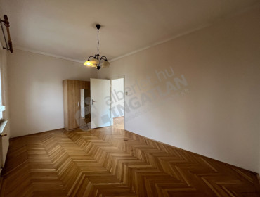 Kalapács utca-budapest-xiv-kerulet-kalapacs-utca_4.jpg