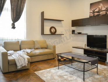 Kossuth Lajos utca-budapest-v-kerulet-kossuth-lajos-utca_5.jpg