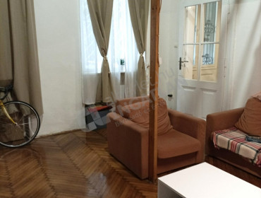 Podmaniczky utca-budapest-vi-kerulet-podmaniczky-utca_3.jpg