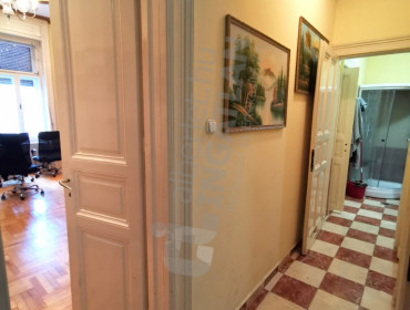 Baross tér-budapest-vii-kerulet-baross-ter_5.jpg