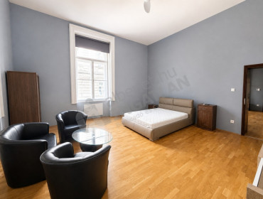 Andrássy út-budapest-vi-kerulet-andrassy-ut_3.jpg
