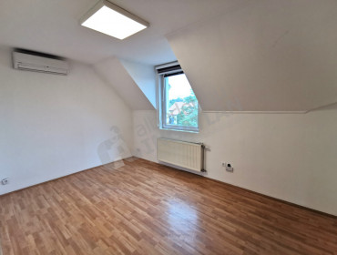 Bajcsy-Zsilinszky út-erd-bajcsy-zsilinszky-ut_17.jpg