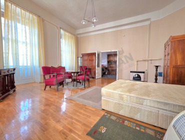 Vámház körút-budapest-v-kerulet-vamhaz-korut_4.jpg