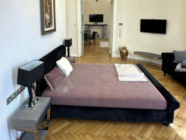Jókai utca-budapest-vi-kerulet-jokai-utca_13.jpg
