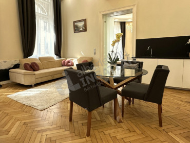 Jókai utca-budapest-vi-kerulet-jokai-utca_9.jpg