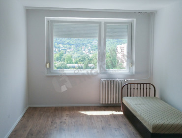 Hollós Korvin Lajos utca-budapest-iii-kerulet-hollos-korvin-lajos-utca_3.jpg