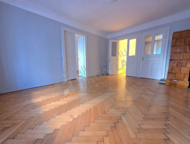 Fő utca-budapest-i-kerulet-fo-utca_12.jpg