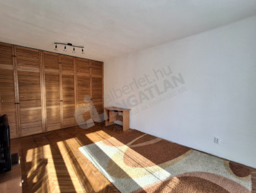 Koronafürt utca-budapest-xvi-kerulet-koronafurt-utca_4.jpg