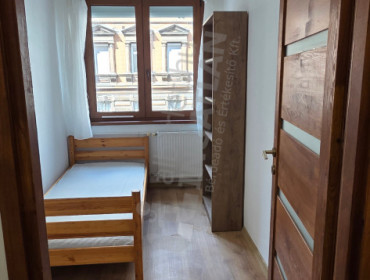Népszínház utca-budapest-viii-kerulet-nepszinhaz-utca_4.jpg