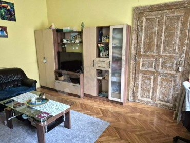 Vörösmarty utca-budapest-vi-kerulet-vorosmarty-utca_3.jpg