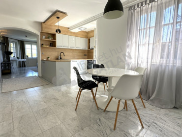 Orom utca-budapest-i-kerulet-orom-utca_11.jpg
