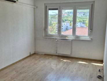 Vörösvári út-budapest-iii-kerulet-vorosvari-ut_5.jpg