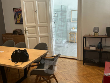 Hajós utca-budapest-vi-kerulet-hajos-utca_4.jpg