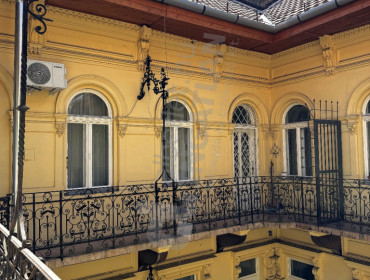 Vörösmarty utca-budapest-vi-kerulet-vorosmarty-utca_7.jpg