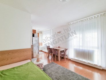 Magdolna utca-budapest-viii-kerulet-magdolna-utca_12.jpg