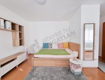 Magdolna utca-budapest-viii-kerulet-magdolna-utca_21.jpg